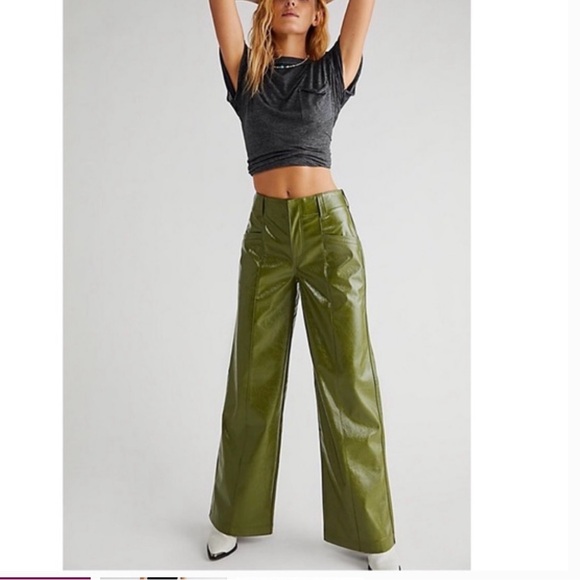 *NWT* Free People Star Crossed Lovers Olive Green Vegan Pant, size 10 - Picture 1 of 10